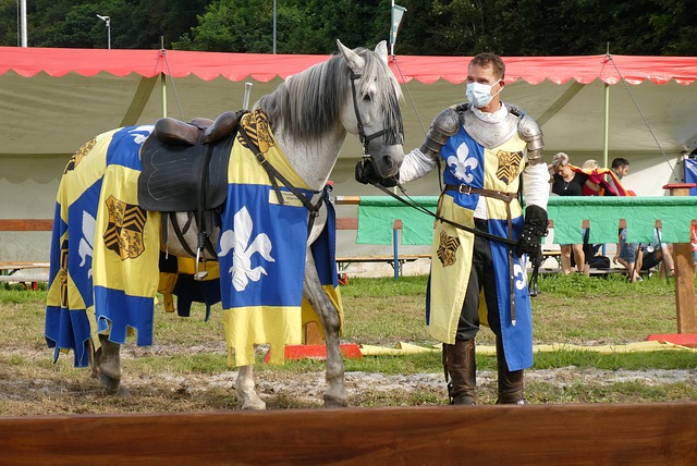 他總能在關 他總能在關